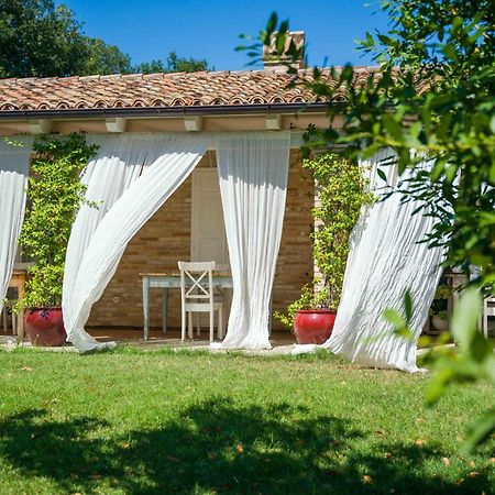 Casavostra - Ambience Suites Ostra Vetere 외부 사진
