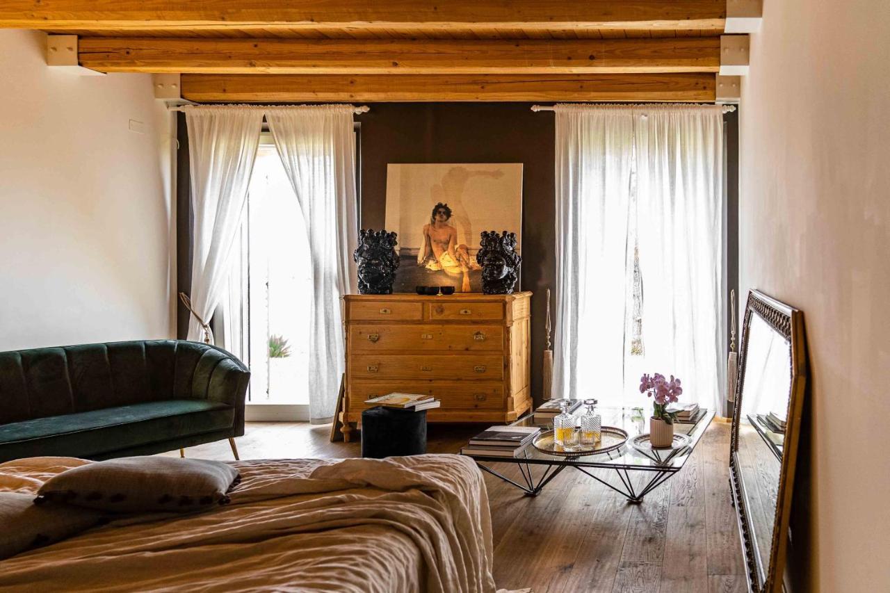 Casavostra - Ambience Suites Ostra Vetere 외부 사진