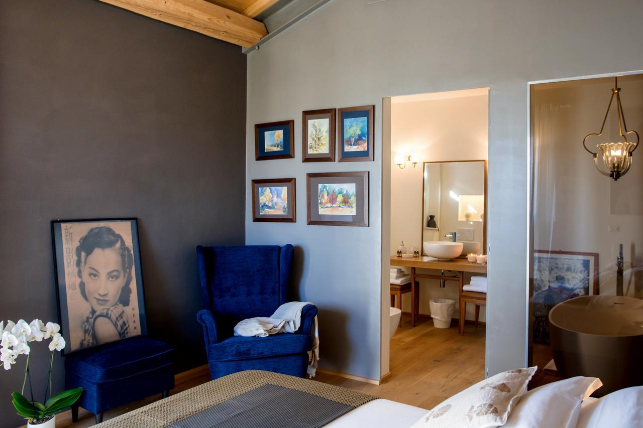 Casavostra - Ambience Suites Ostra Vetere 외부 사진